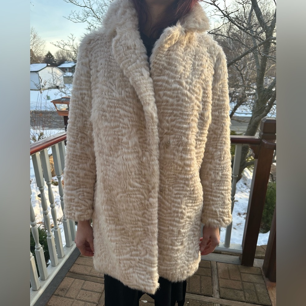 Eliza J Faux Fur Coat – Petite Small